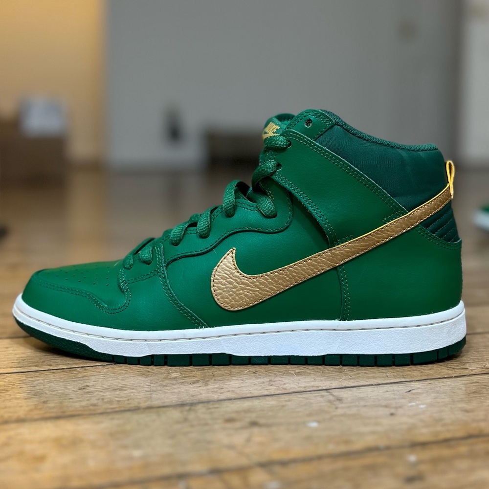 Nike SB Dunk High Pro St. Patrick Day Size 10.5 (305050 373)